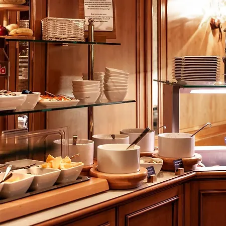 Forellenhof Roessle & Restaurant Hotel 4*
