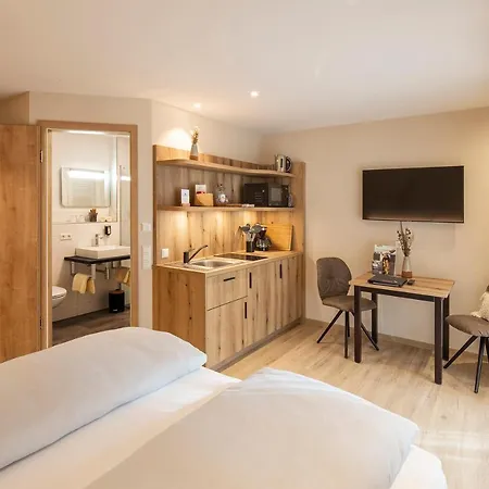 Hotel Forellenhof Roessle & Restaurant 4*