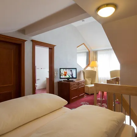 Forellenhof Roessle & Restaurant Lichtenstein (Baden-Wurttemberg)