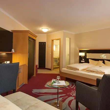 Forellenhof Roessle & Restaurant Hotel Lichtenstein (Baden-Wurttemberg)