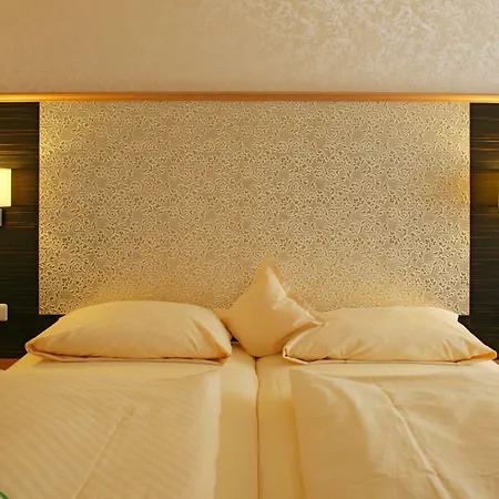 Forellenhof Roessle & Restaurant 4*