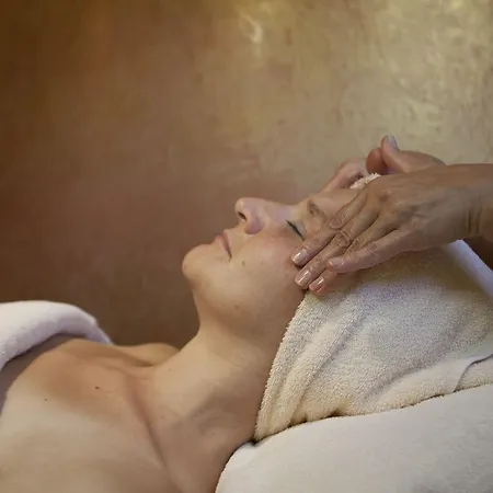 Forellenhof Roessle & Restaurant 4* Lichtenstein (Baden-Wurttemberg)