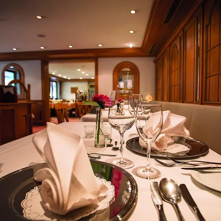 Forellenhof Roessle & Restaurant 酒店