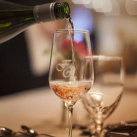 Forellenhof Roessle & Restaurant Lichtenstein (Baden-Wurttemberg)