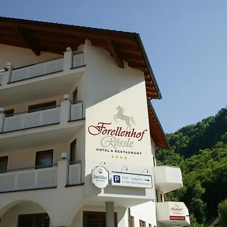 酒店 Forellenhof Roessle & Restaurant 4*